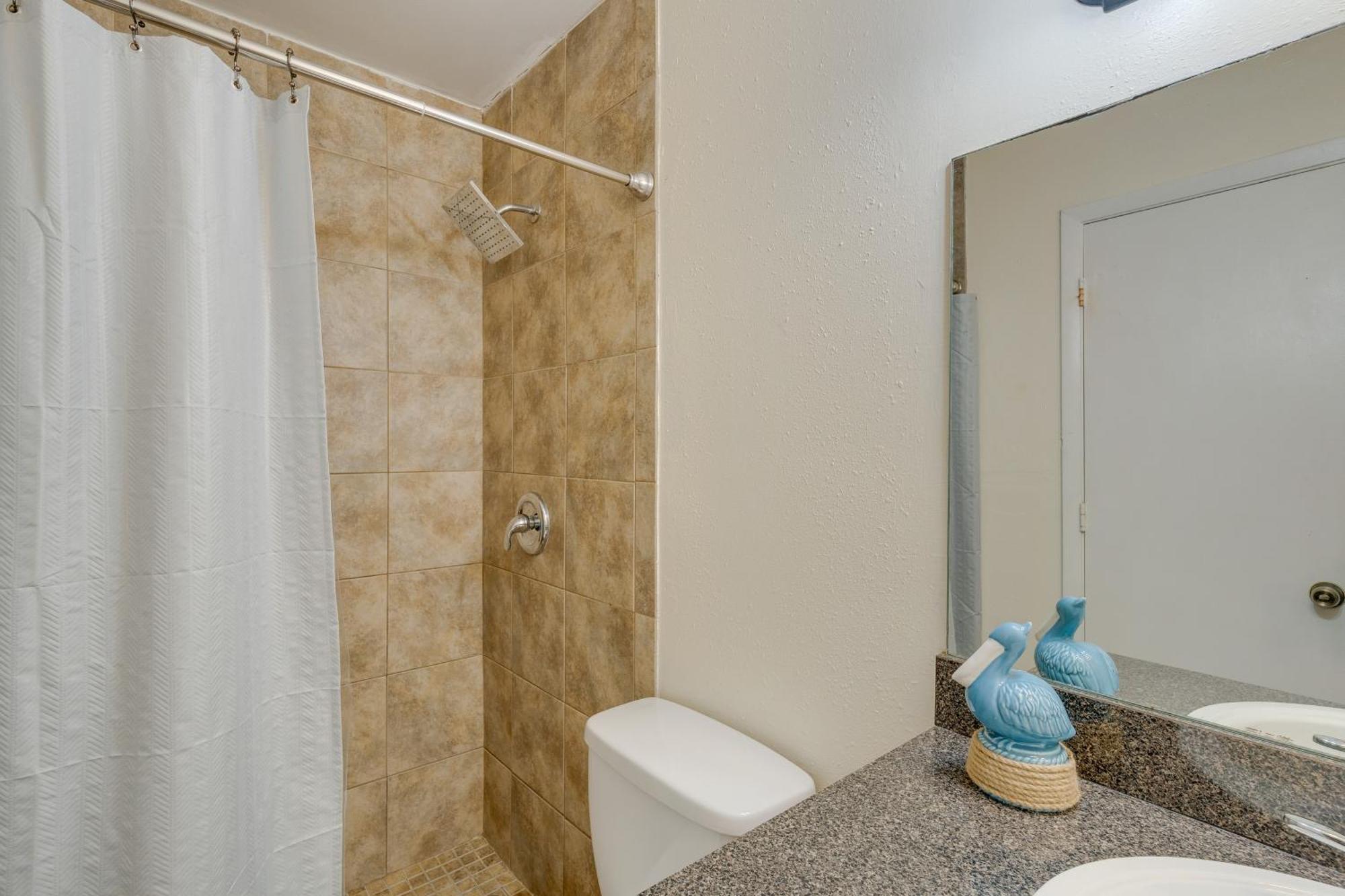 Updated Sienna Park Condo - 4 Miles To Siesta Key! Сарасота Екстериор снимка
