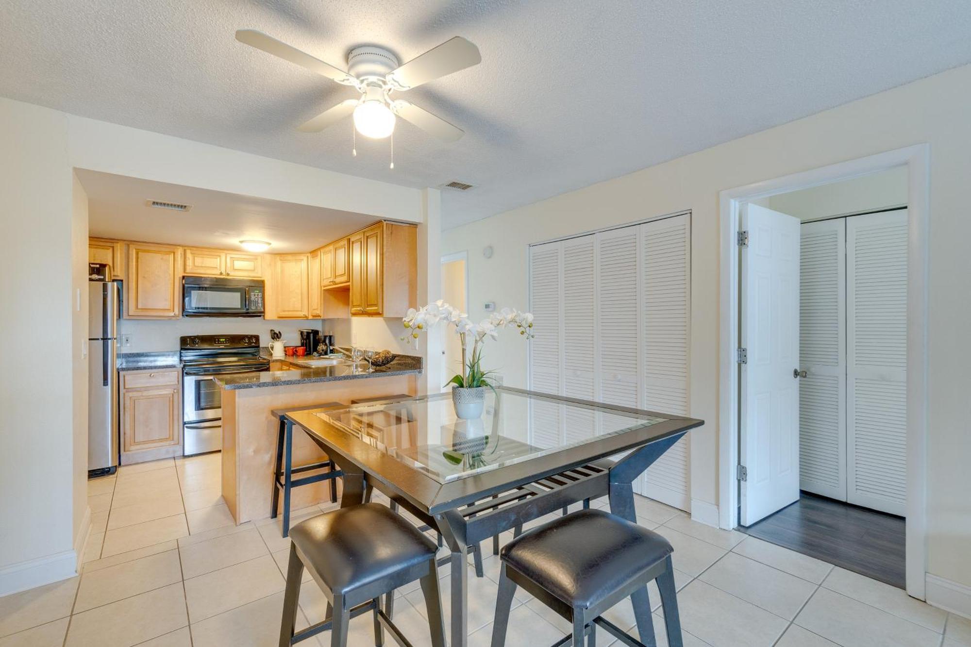 Updated Sienna Park Condo - 4 Miles To Siesta Key! Сарасота Екстериор снимка